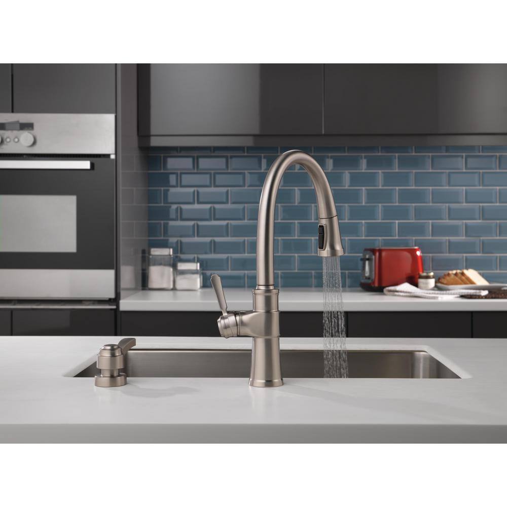 Delta Spargo Single-Handle Pull-Down Sprayer Kitchen Faucet with Shield Spray and Soap Dispenser in Spot Shield Stainless 19964Z-SPSD-DST