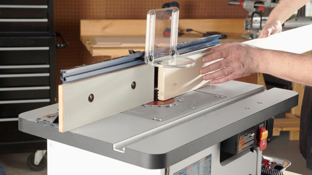 Benchtop Router Table ;