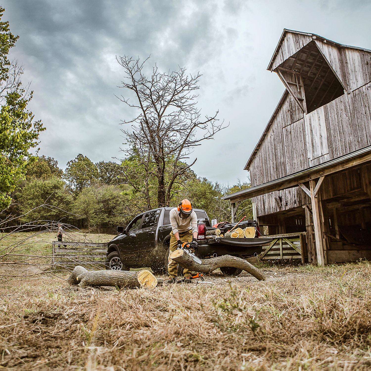 STIHL MS 261 C-M 20 in. 50.2 cc Gas Chainsaw