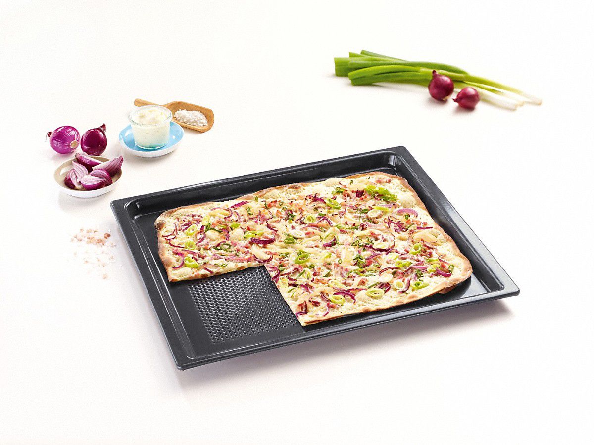 Miele HBBL 71 Perforated Gourmet Baking Tray