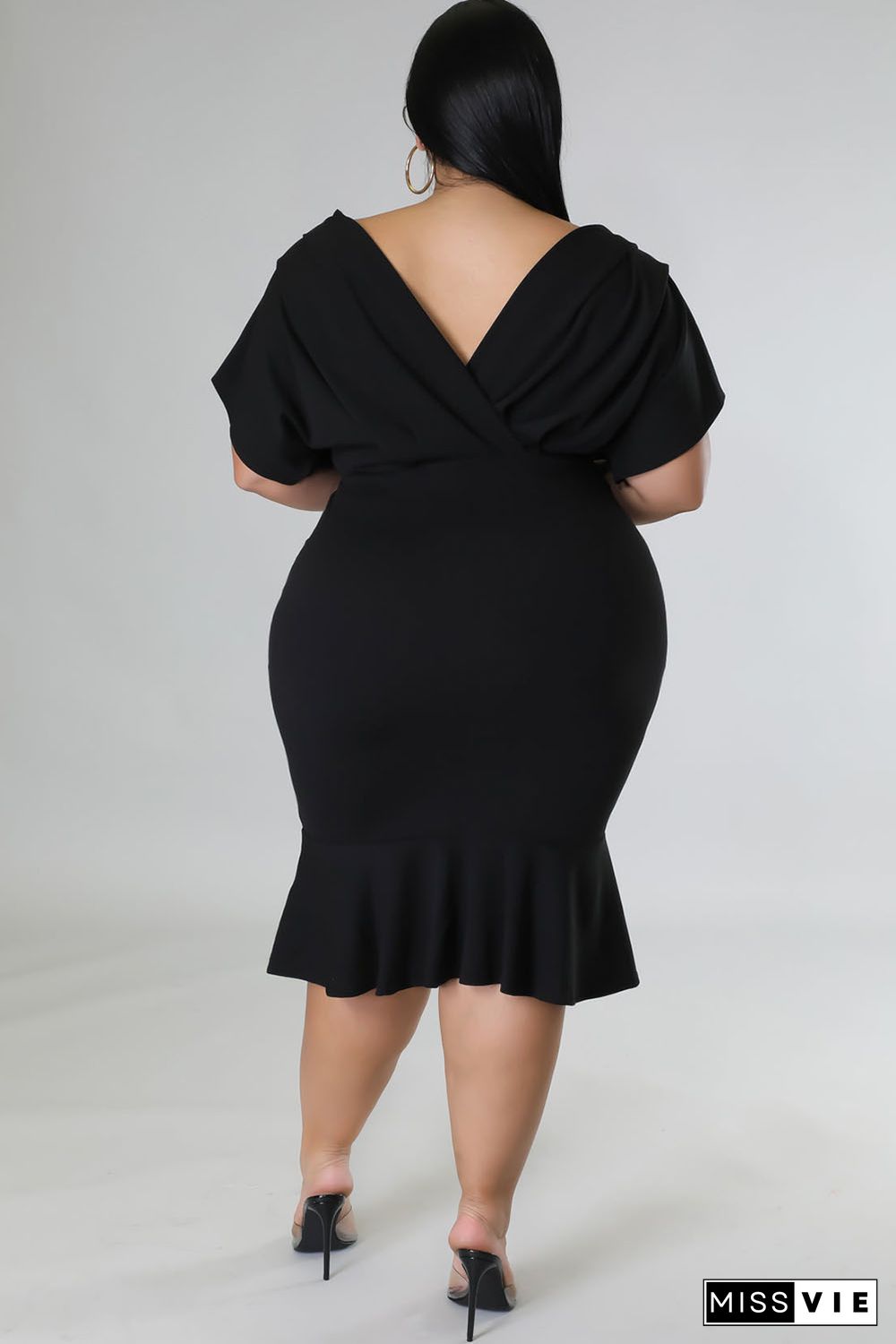 Black Plus Size Pleated V Neck Ruffle Hem Bodycon Dress