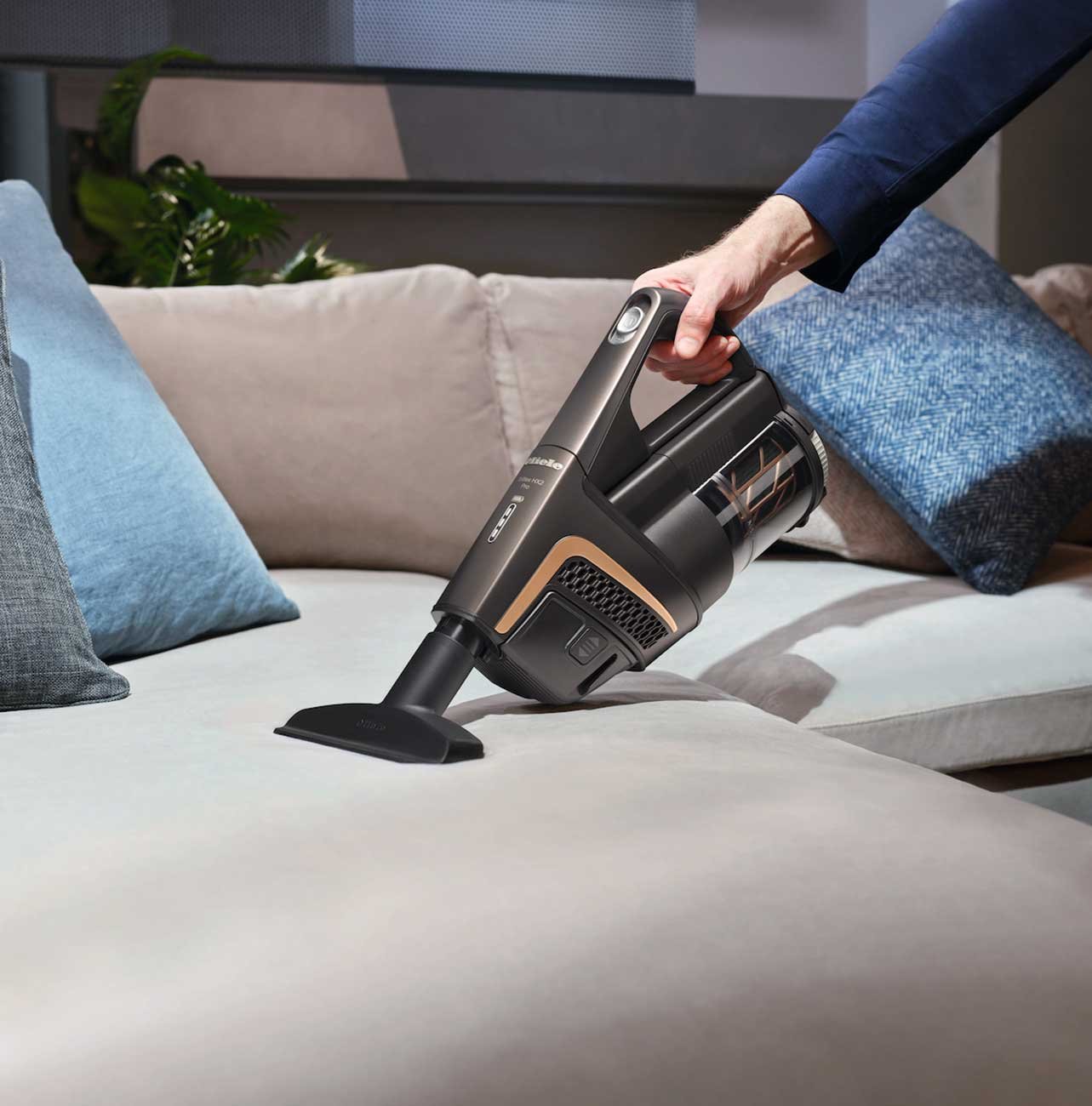 Miele Triflex HX2 Pro Infinity Grey Cordless Stick Vacuum Cleaner