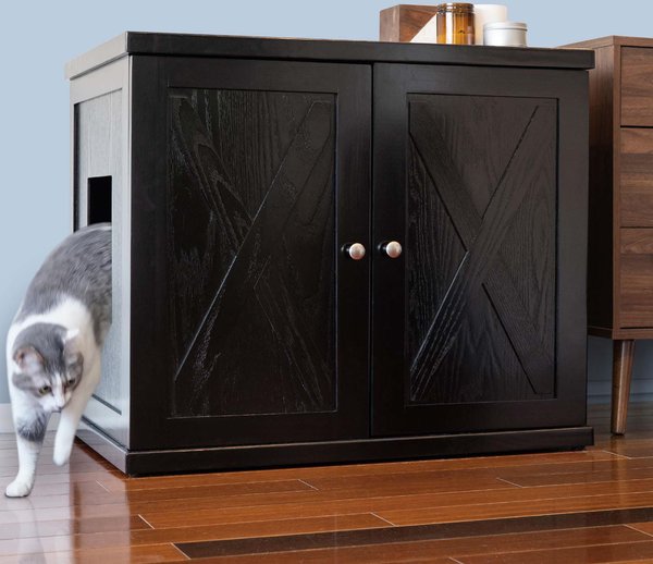 The Refined Feline Farmhouse Deluxe Cat Litter Box