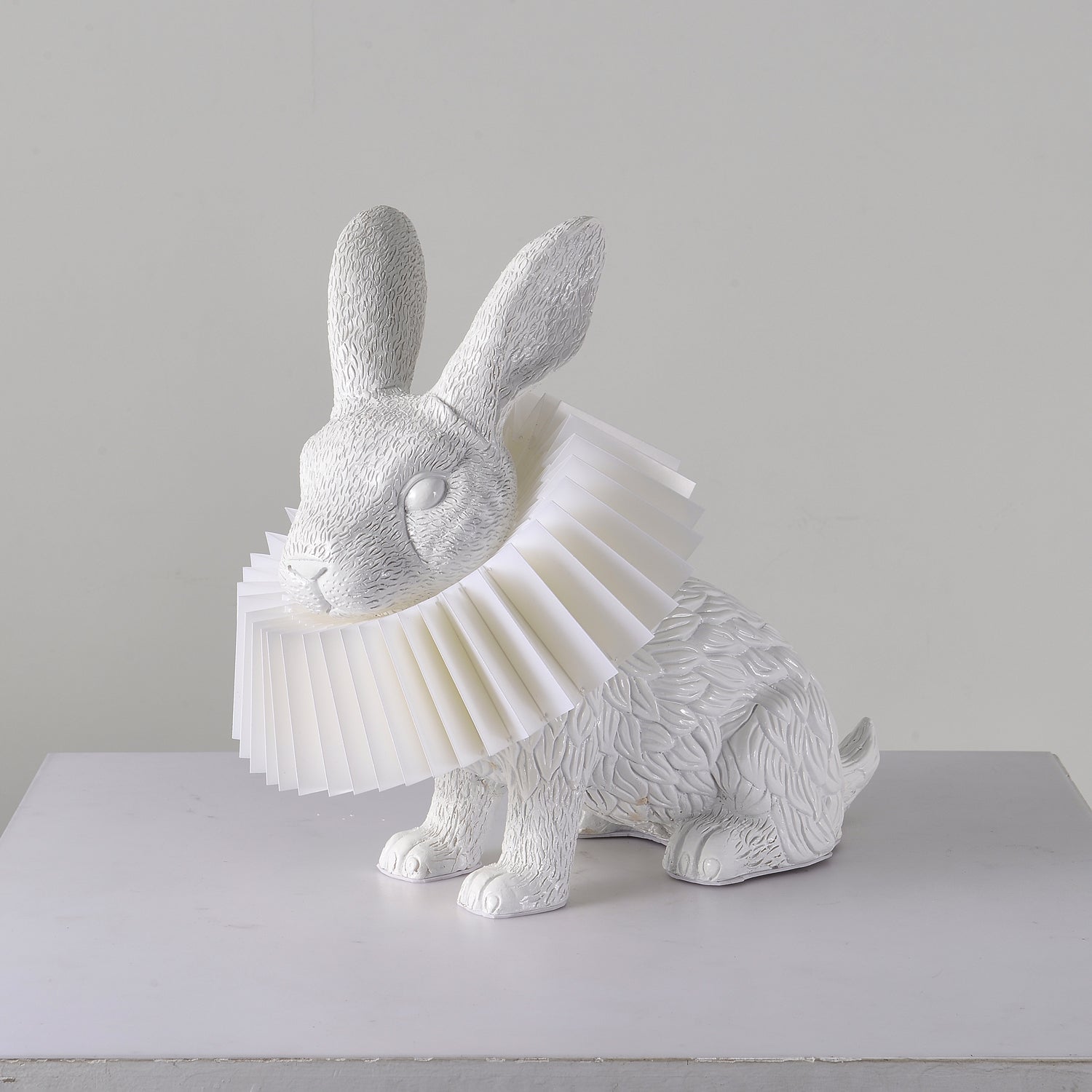 Rabbit X Table Lamp