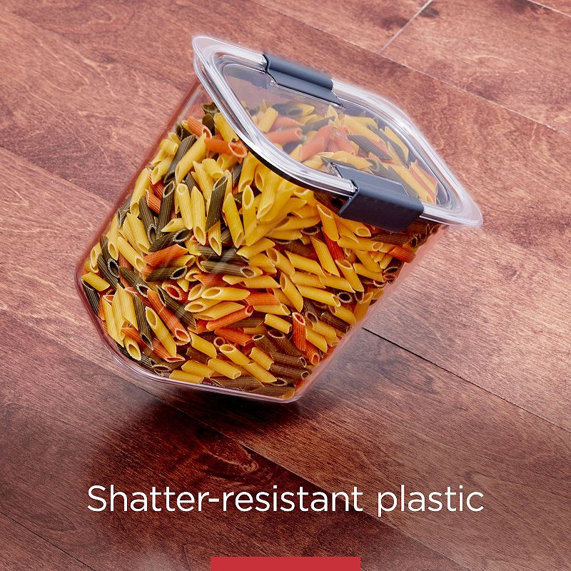 Rubbermaid Brilliance 4.7-Cup Food Storage Container