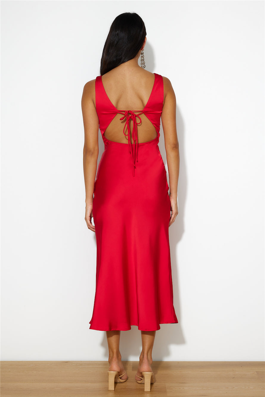 Love To Amaze Midi Dress Red