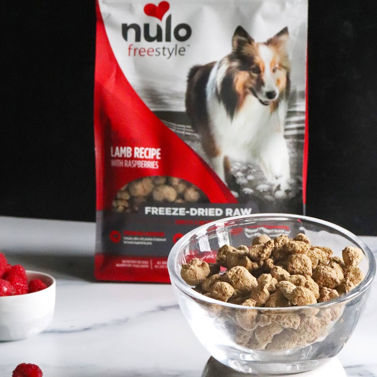 Nulo Freestyle Lamb Recipe With Raspberries Grain-Free Freeze-Dried Raw Dog Food