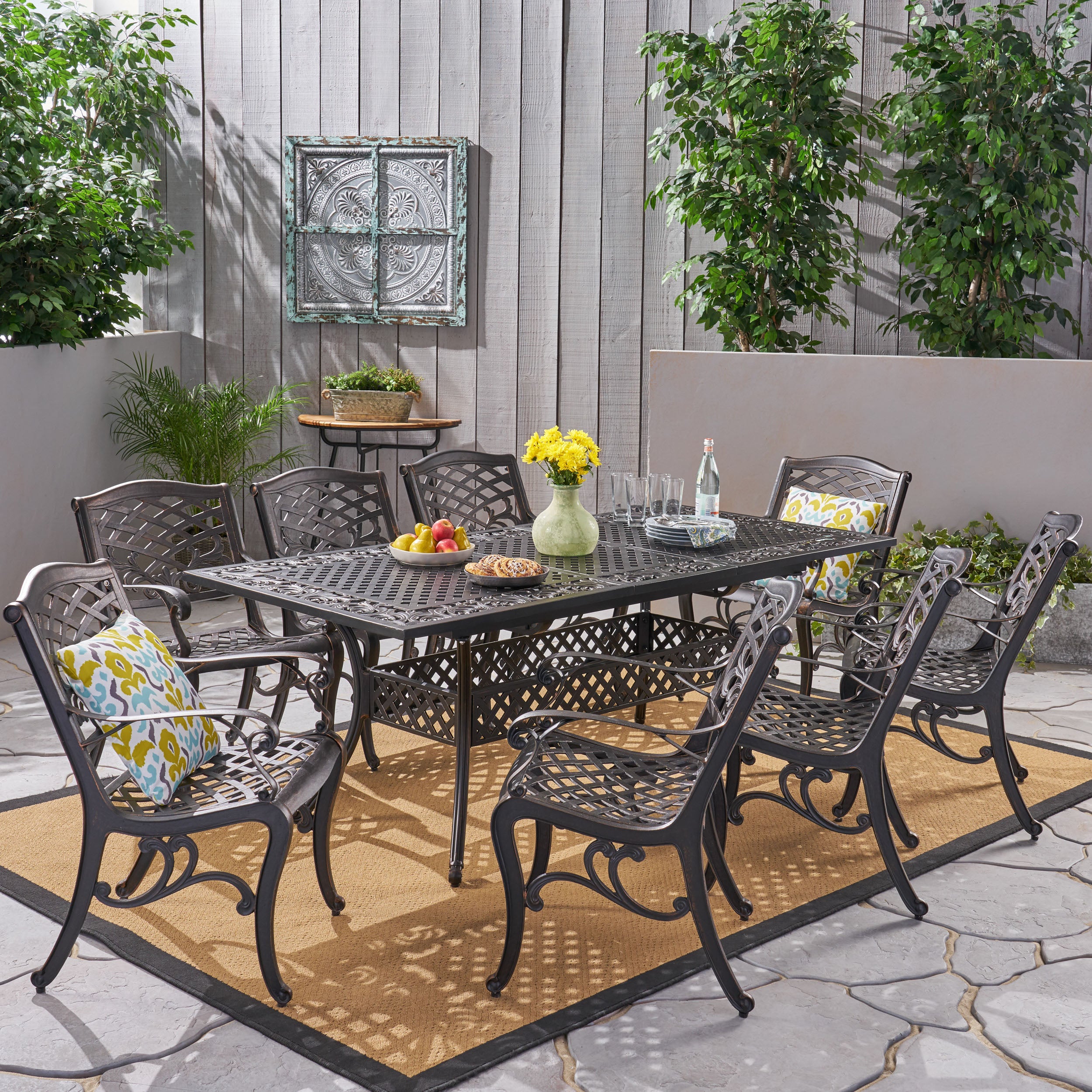 Honolulu 8-Seater Outdoor Cast Aluminum Dining Set with Expandable Table