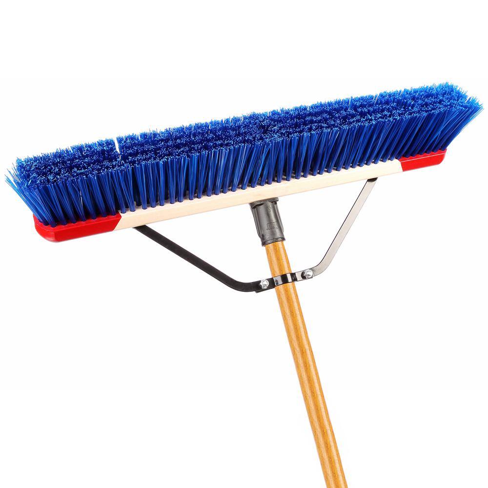 HARPER 24 in. Outdoor WetDry Push Broom 7924P1