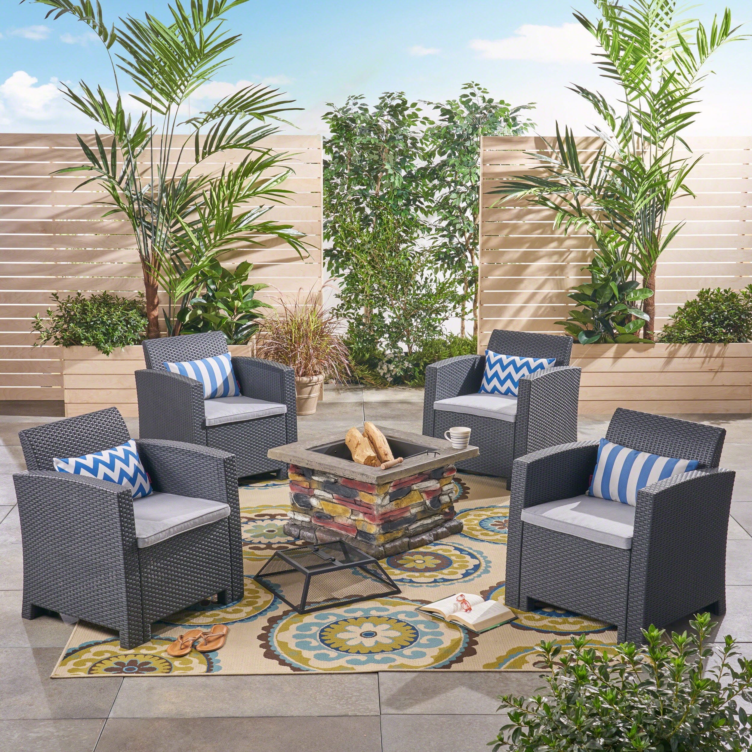 Rohirrim Outdoor 4-Seater Wicker Print Chat Set with Wood Burning Fire Pit