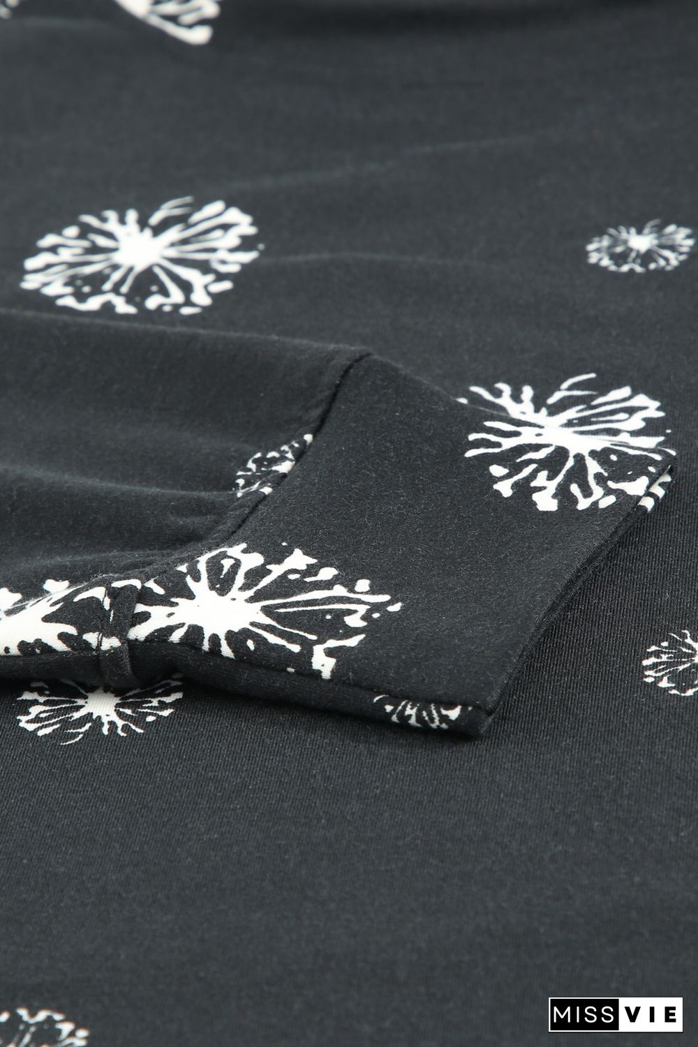 Black Dandelion Print Round Neck Sweatshirt