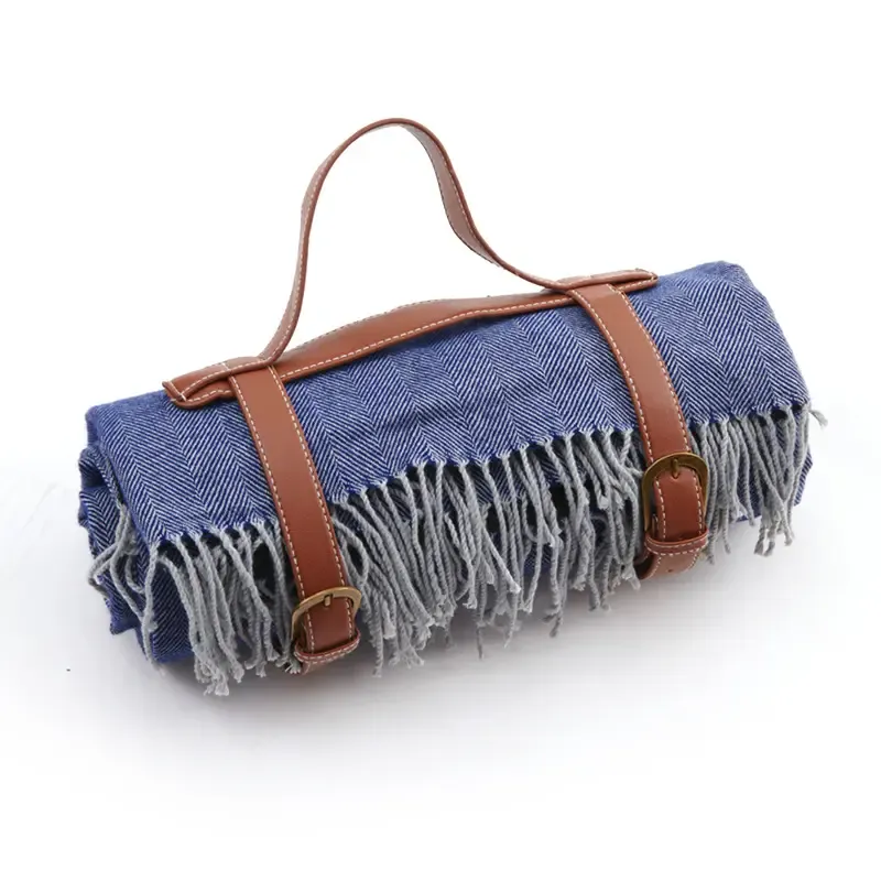 Wholesale Packable Waterproof Blanket Portable Hiking Mat Outdoor Picnic Blanket Camping floor mat with Tassels