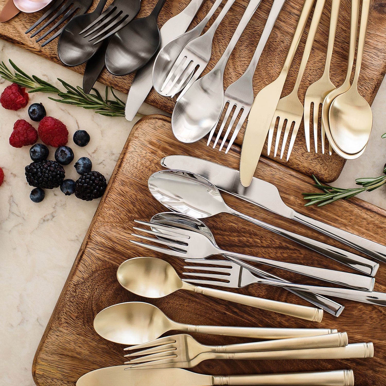 Marlise Mirror 20-Piece  Flatware Set