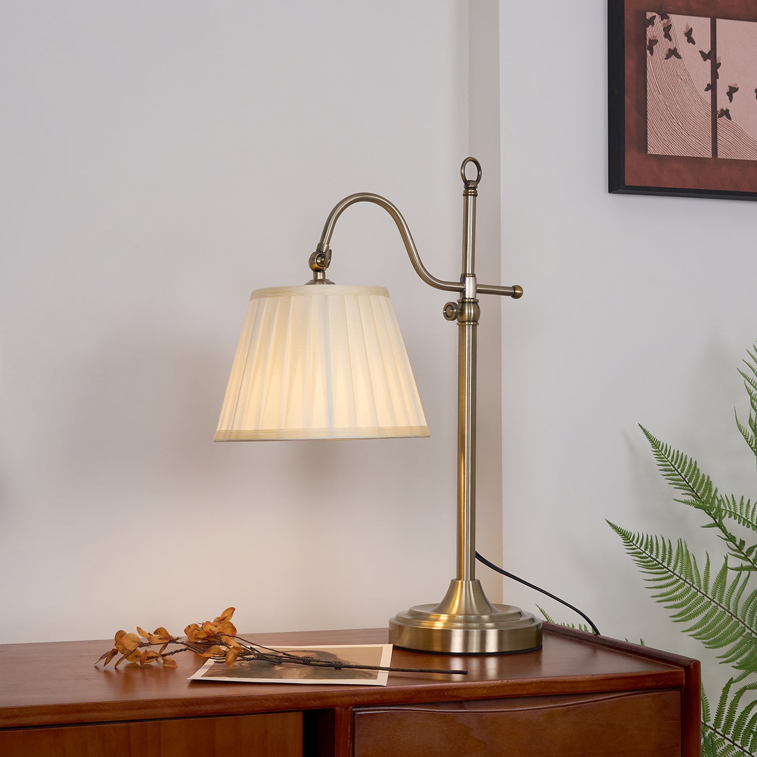 Suffolk Table Lamp