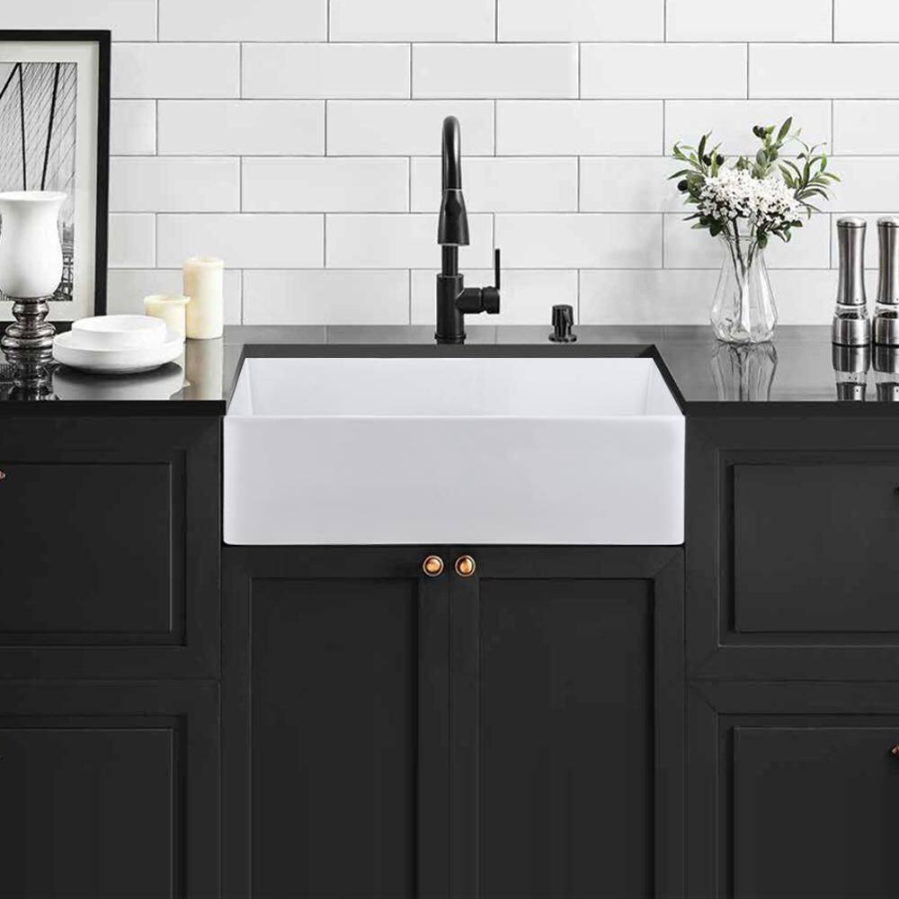 JimsMaison White Fireclay 33 in. Single Bowl Farmhouse Apron Kitchen Sink with Bottom Grid JMWAKS18-3320