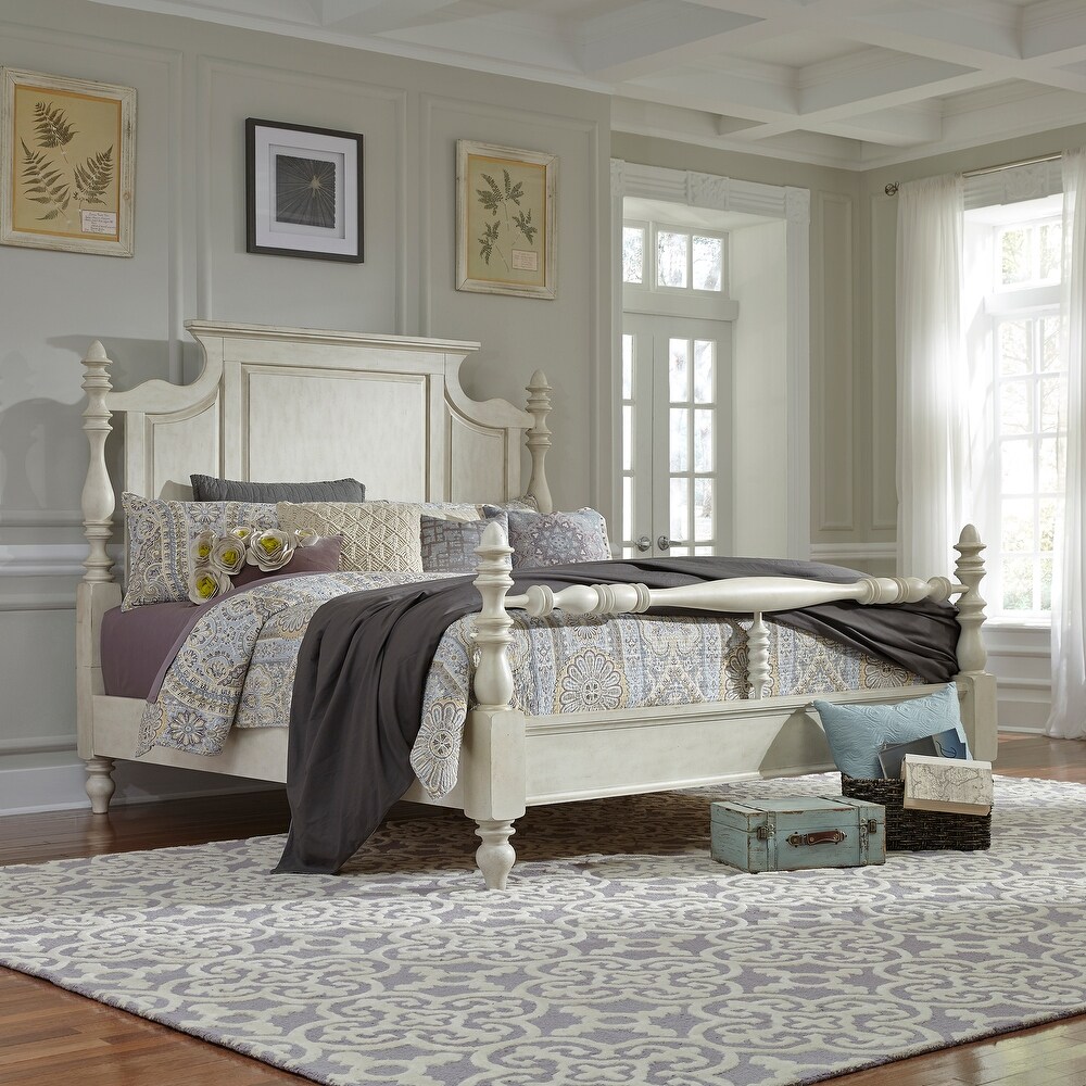 High Country Antique White finish Poster Bed