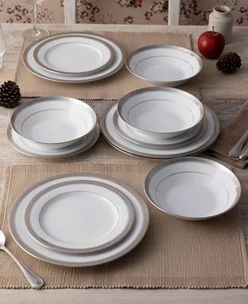 Noritake Crestwood Platinum Set of 4 Salad Plates Service For 4