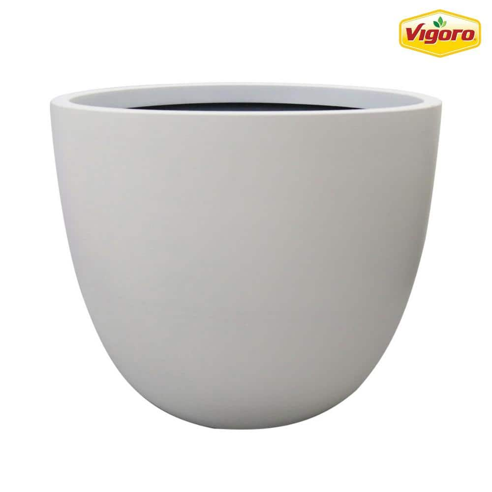 Vigoro 14 in. Fresno Medium White High-Density Resin Planter (14 in. D x 12 in. H) With Drainage Hole HDR-088783