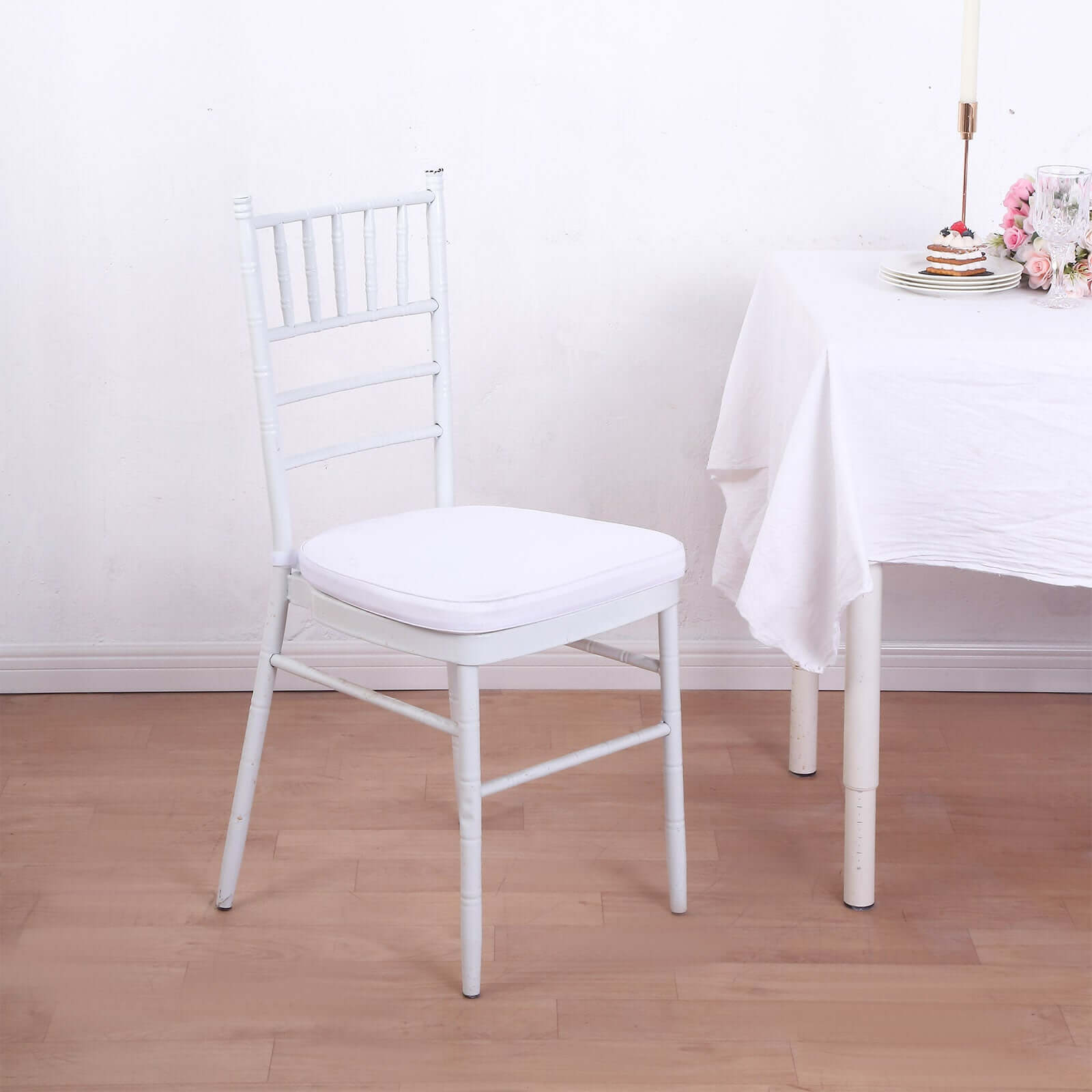 White Chiavari Chair Pad, Memory Foam Seat Cushion With Ties and Removable Cover 1.5