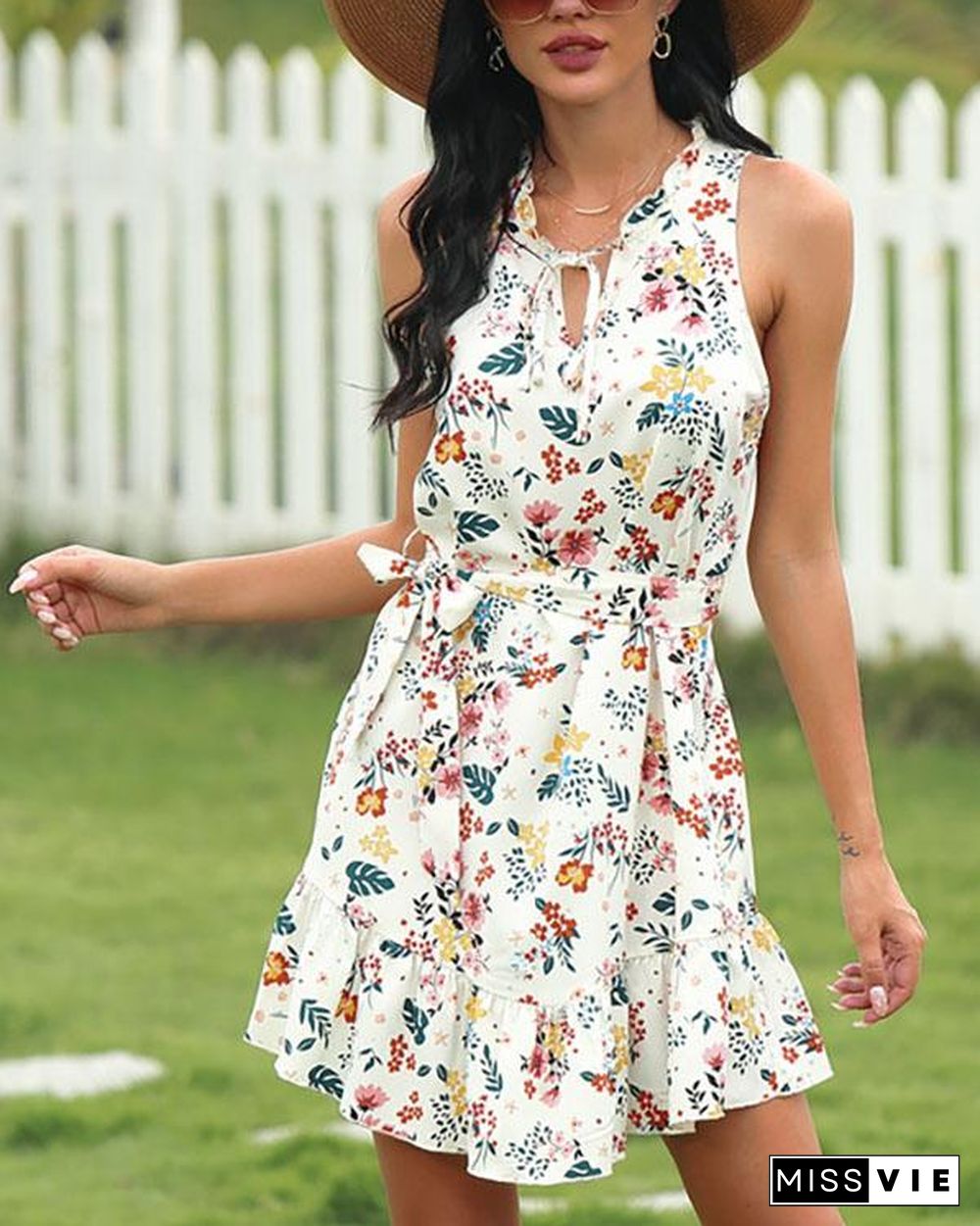 Sleeveless V-neck Small Fresh Floral Dress