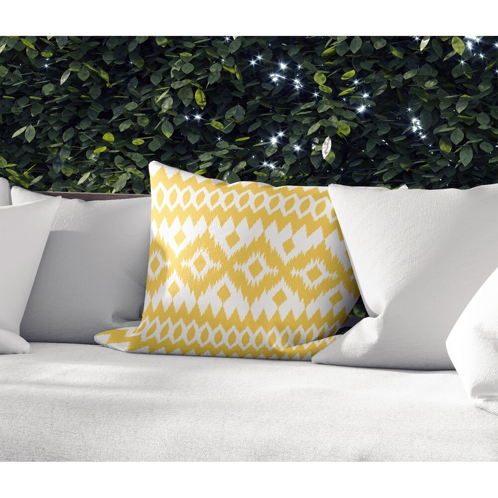 WAYZ IndoorOutdoor Pillow By Kavka Designs   18X18