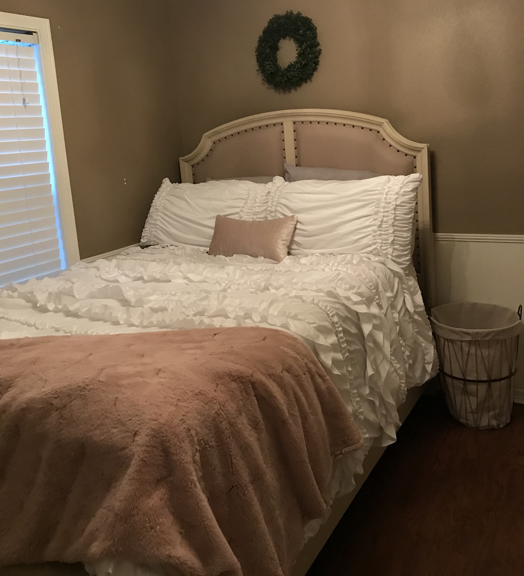 Belle 4 Piece Comforter Set