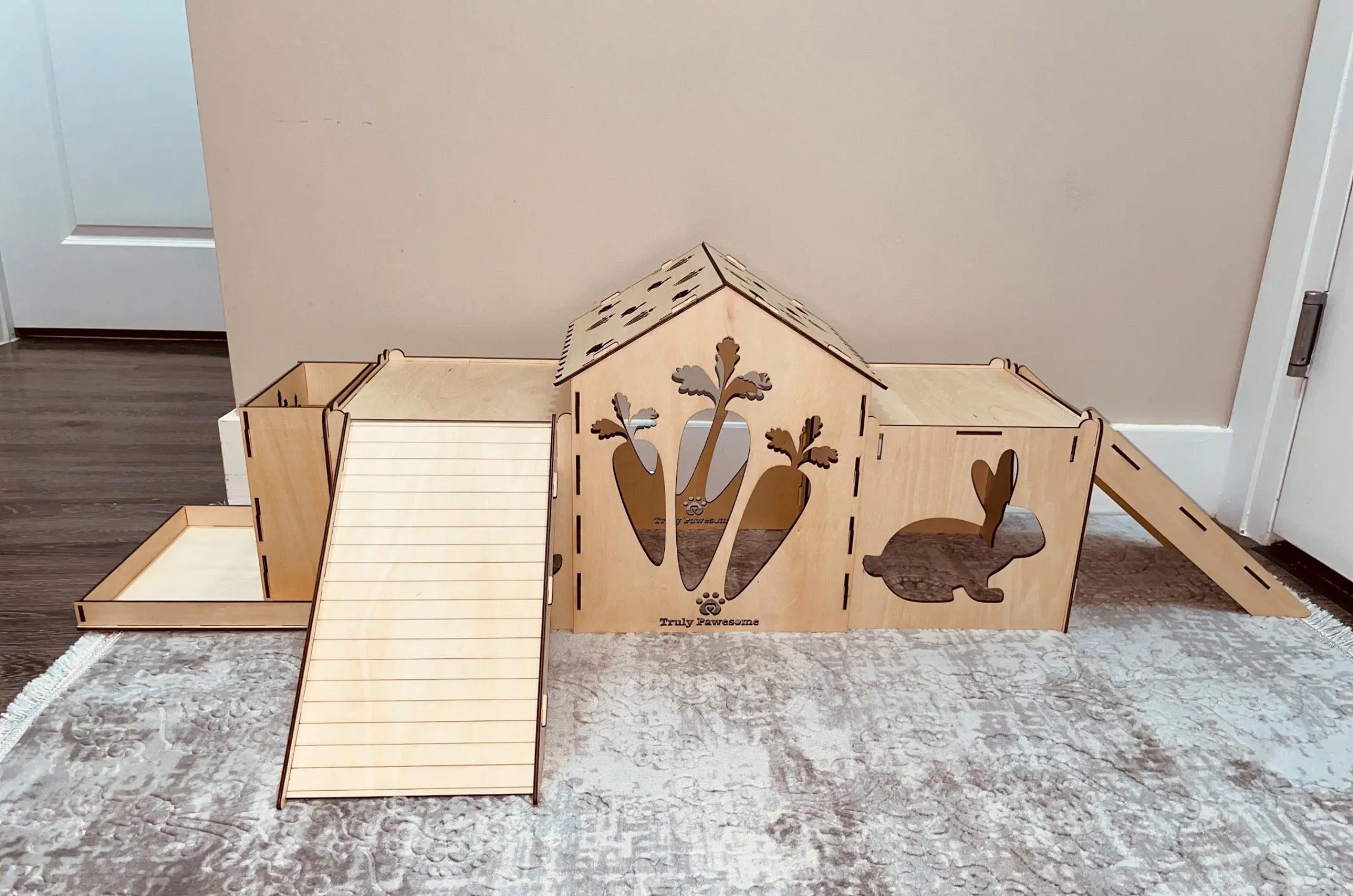 Indoor Rabbit Castle and Small Animal Habitat and Cage