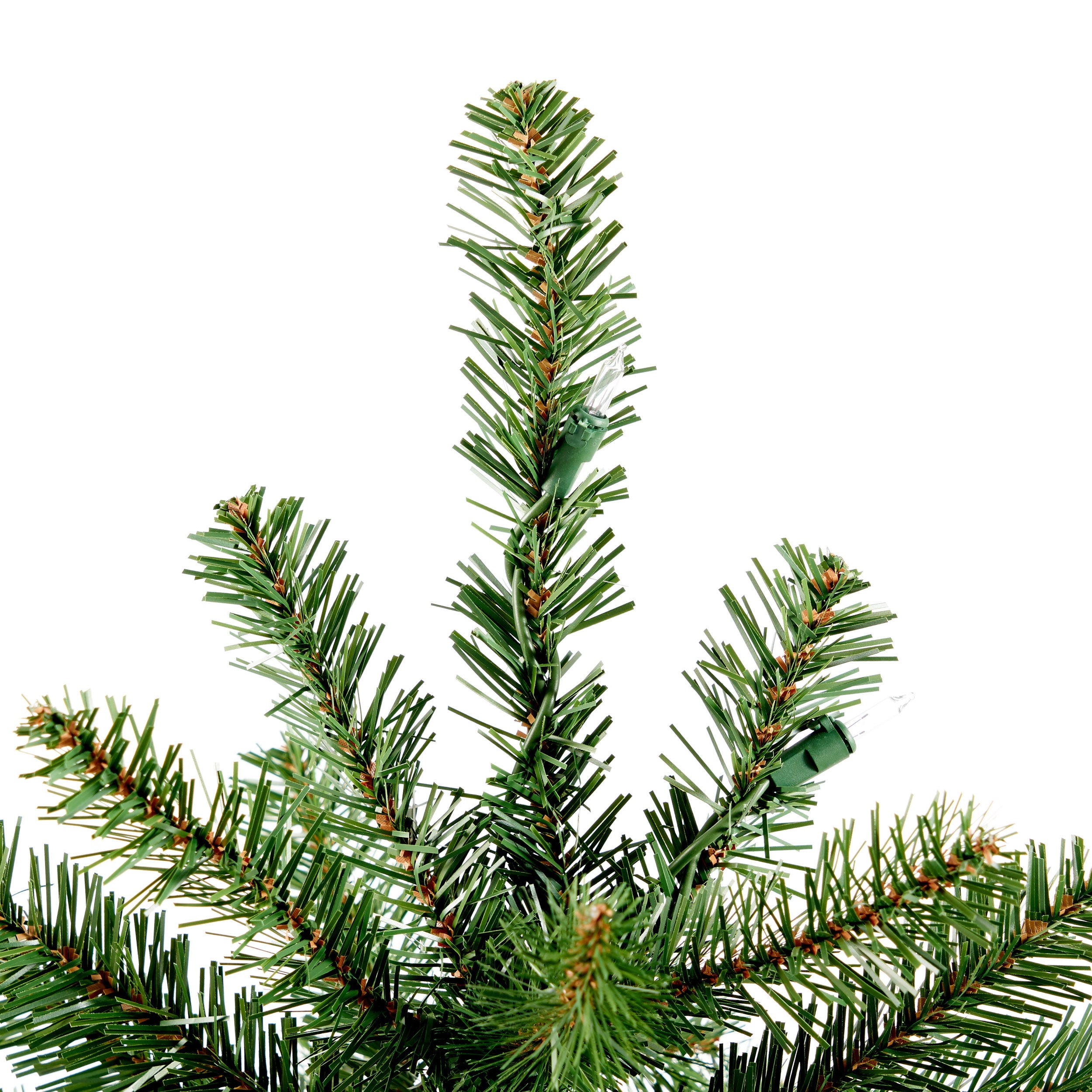 4.5-foot Norway Spruce Hinged Artificial Christmas Tree