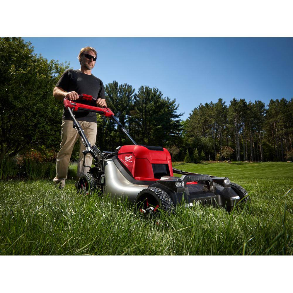 MW M18 FUEL Brushless Cordless 21 in. Walk Behind Dual Battery Self-Propelled Mower w(2) 12Ah Batteries  Safety Glasses 2823-22HD-48-73-2010