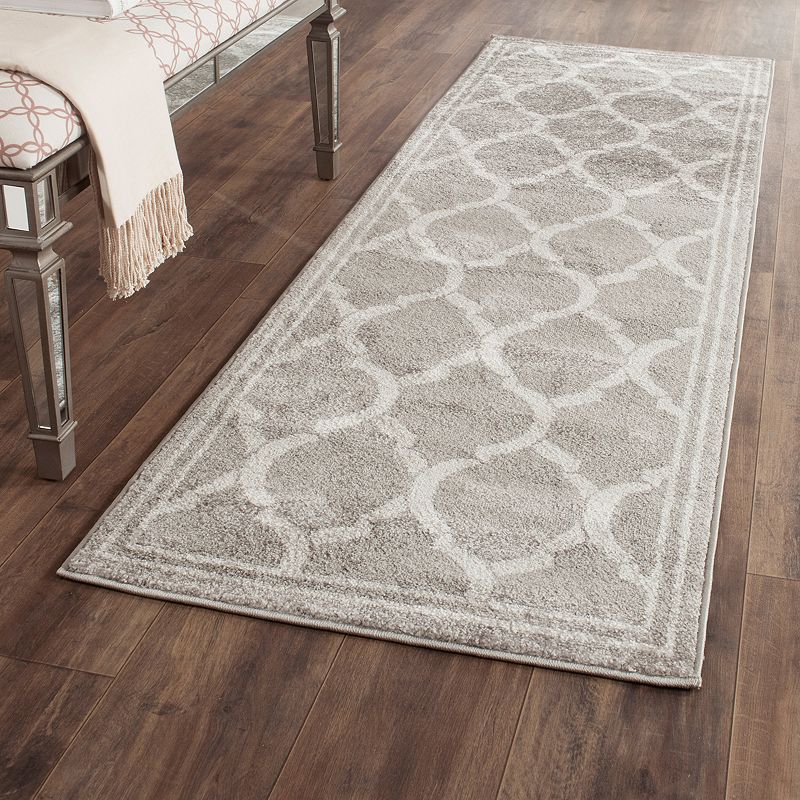 Safavieh Amherst Moroccan Indoor Outdoor Rug