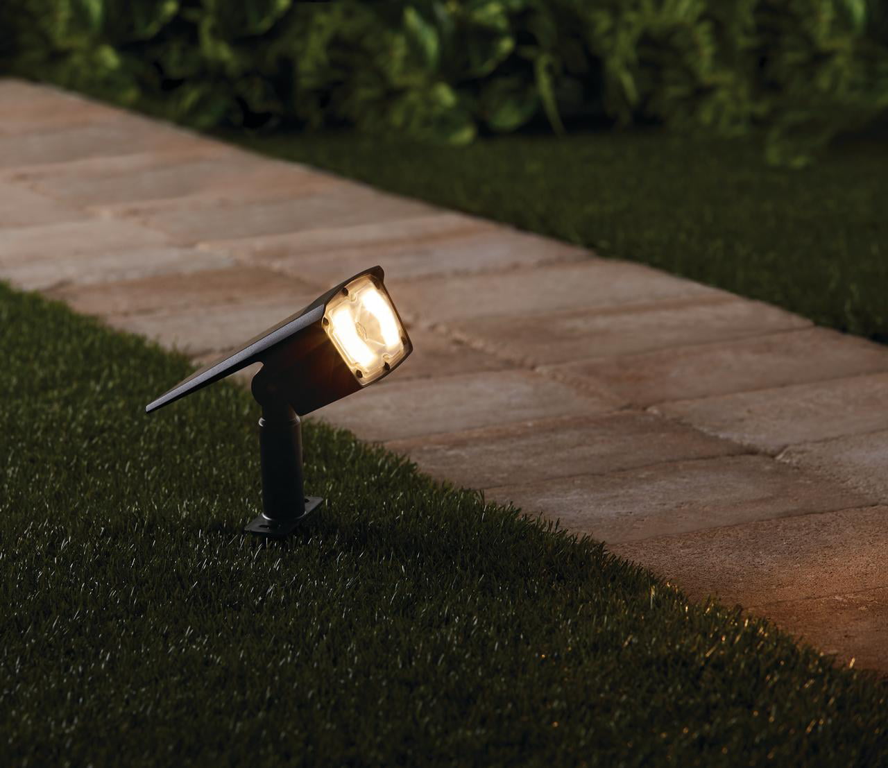 Mainstays 100 Lumen Solar Powered Color Change LED Spotlight Color Change Spotlight with Mount or Ground Stake Option