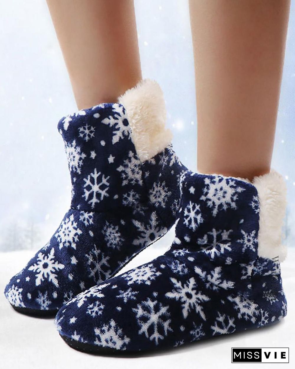 Christmas Snowflake Print Fluffy Indoor Boots