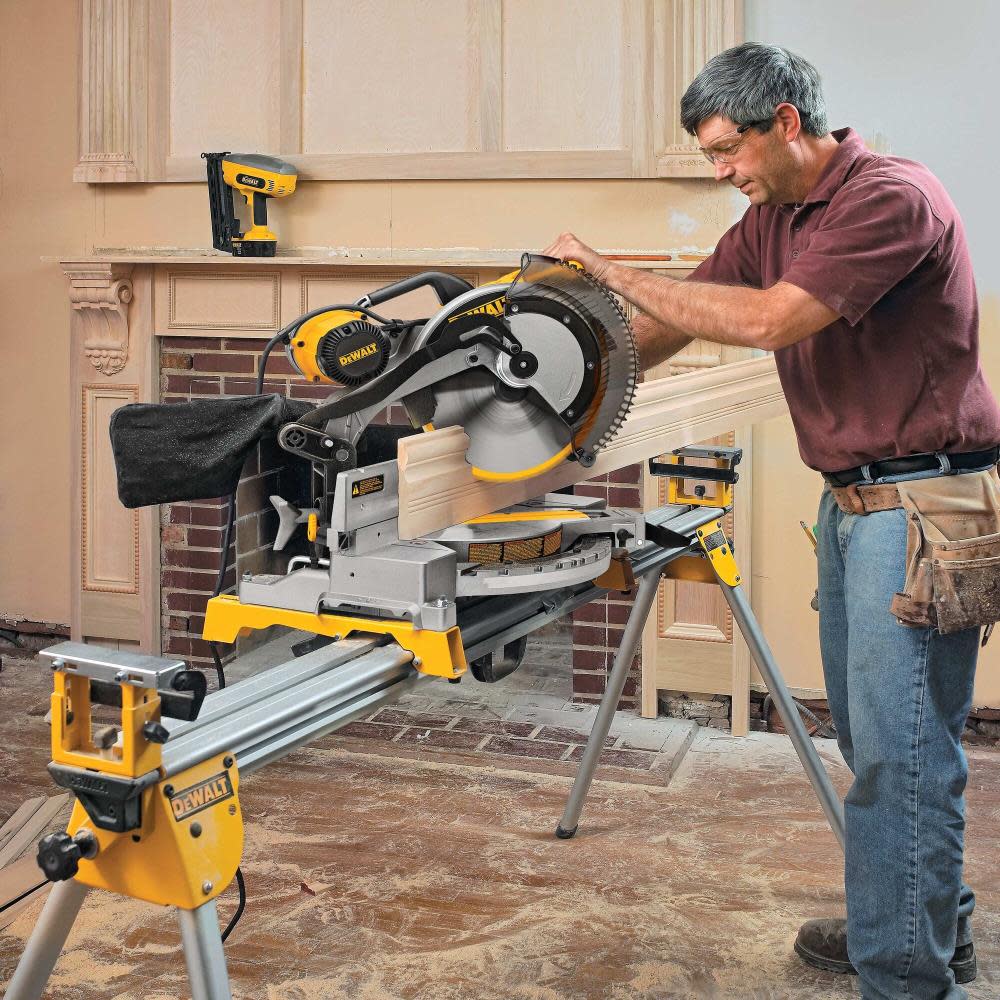 DEWALT 12 15 Amp Dual Bevel Compound Miter Saw ;