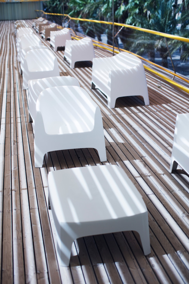 Solid Sofa  Basic/Injection   Contemporary   Outdoor Sofas   by Vondom  Houzz