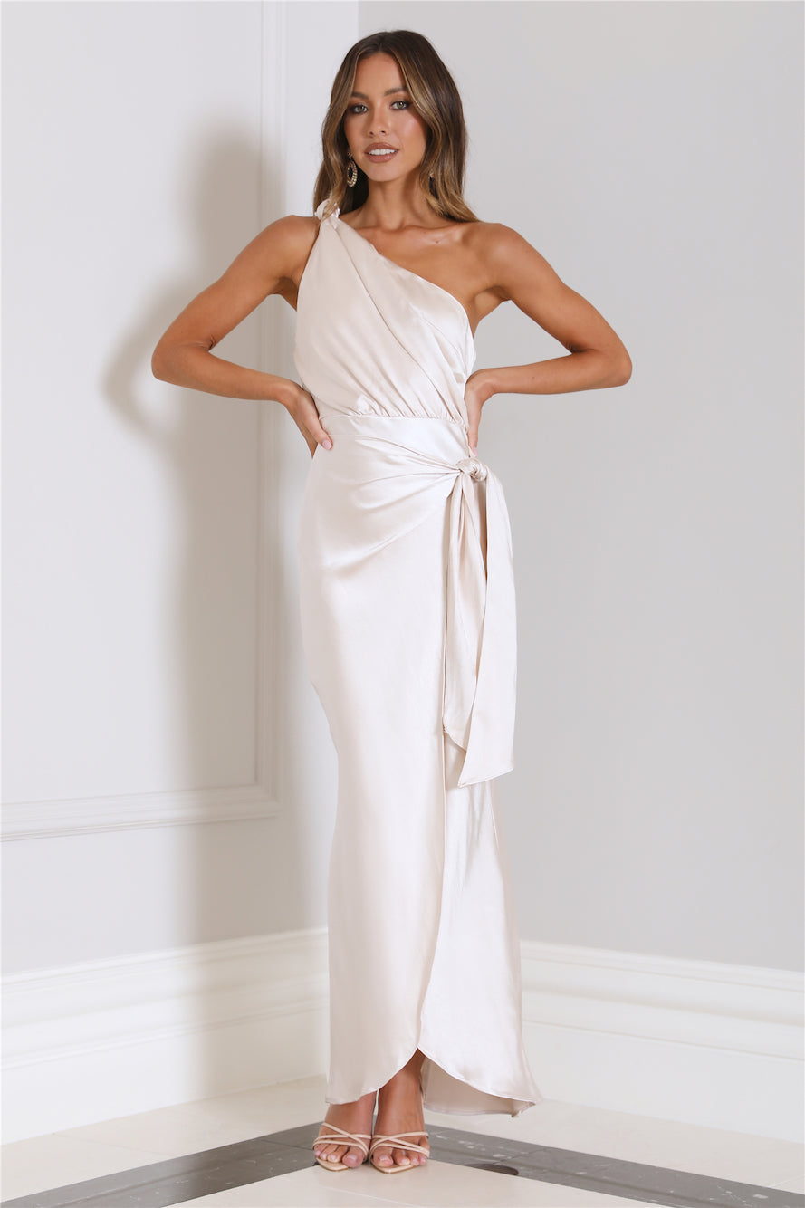 Stylish Guest Maxi Dress Champagne