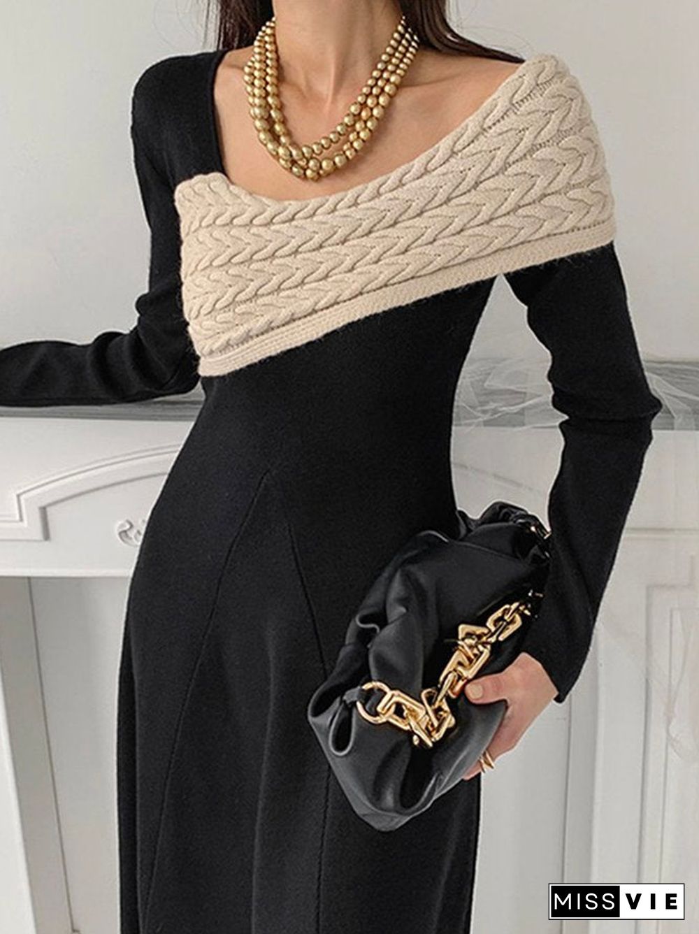 Chic Long Sleeve Black Midi Dress