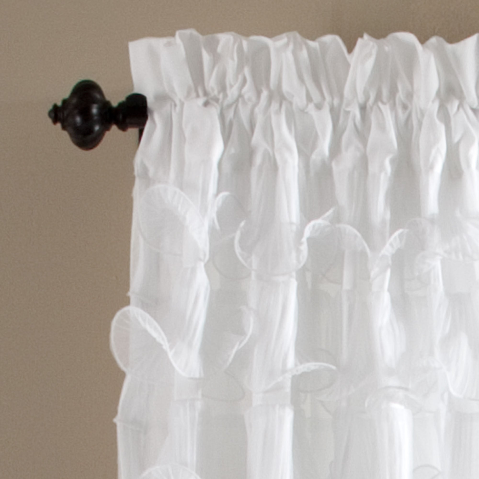 Avery Window Curtain Set