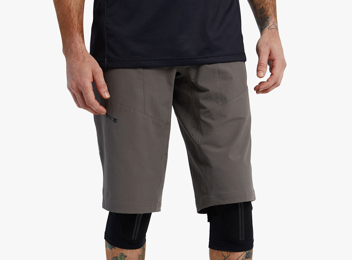 Race Face Indy MTB Short - Charcoal - 2022