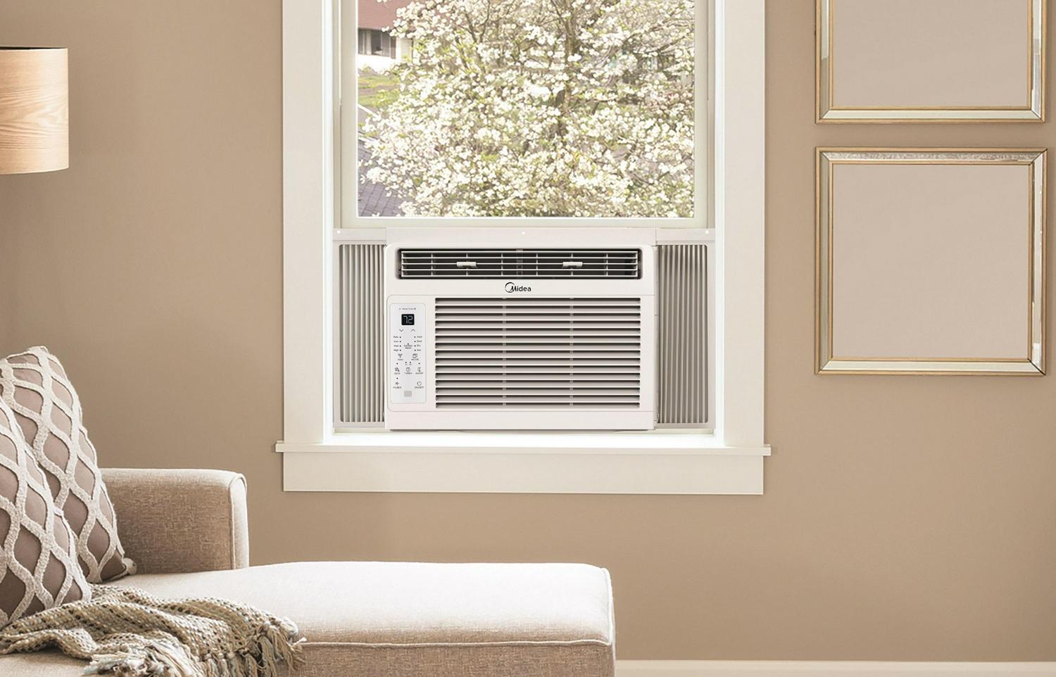 Midea 6，000 BTU 115V Window Air Conditioner with Comfort Sense Remote， White， MAW06R1WWT