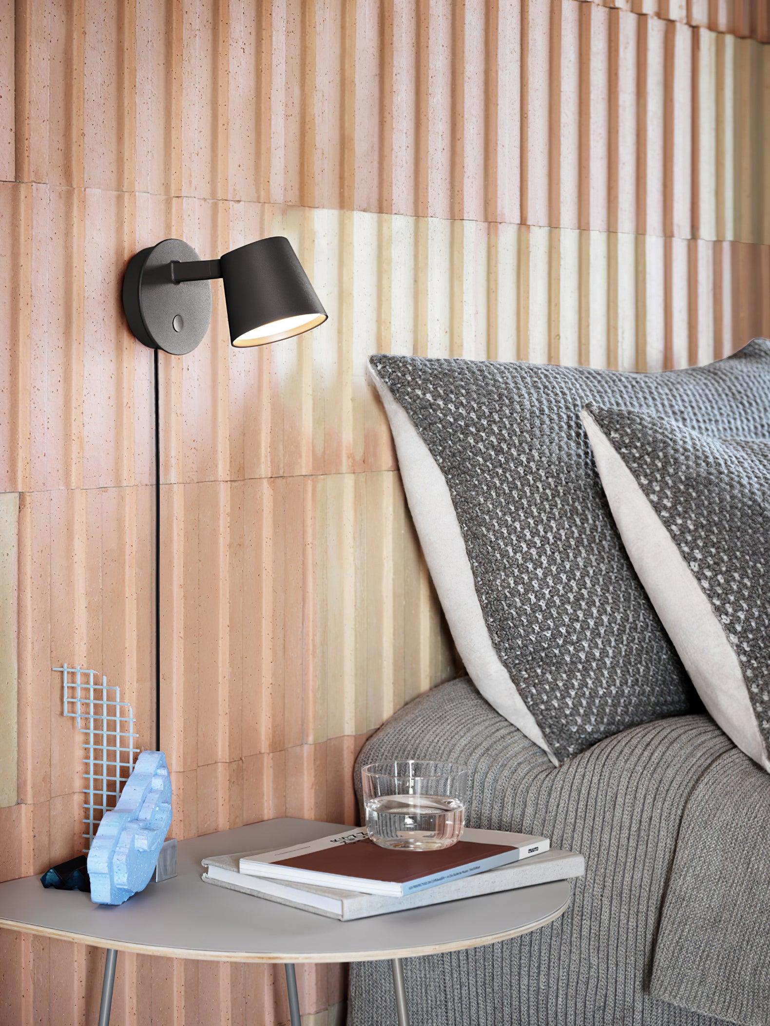 Tip Plug-In Wall Lamp