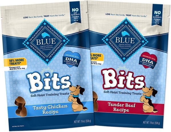 Blue Buffalo Blue Bits Tender Beef and Tasty Chicken Recipe Training Dog Treats， 16-oz bag， 2 count