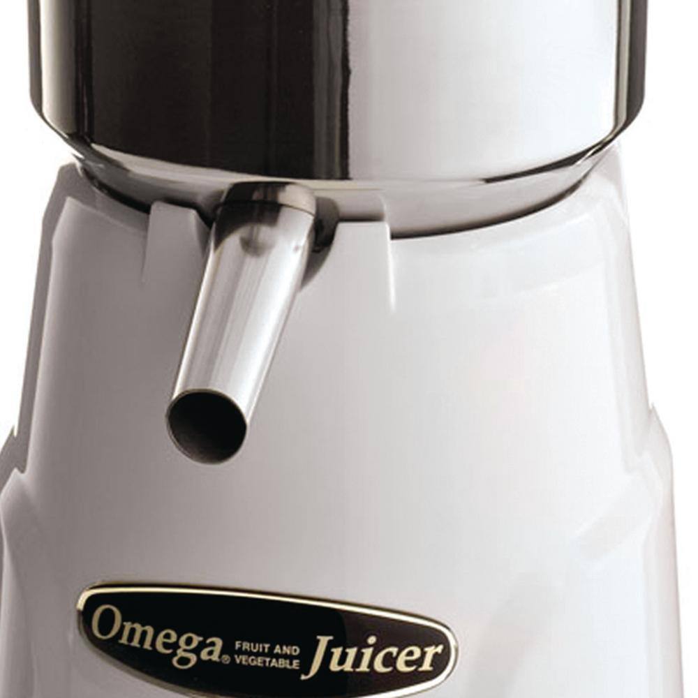 Omega Single Speed Citrus Juicer in White C-10W