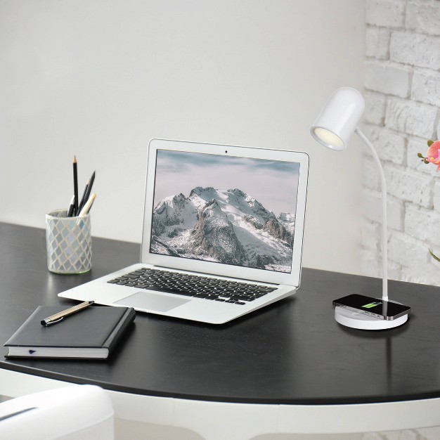 Led Brody Wireless Charging Desk Lamp Ottlite