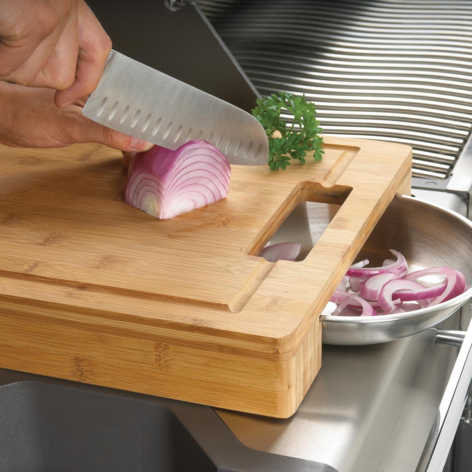 Napoleon PRO Bamboo Cutting Board With Stainless Steel Bowls