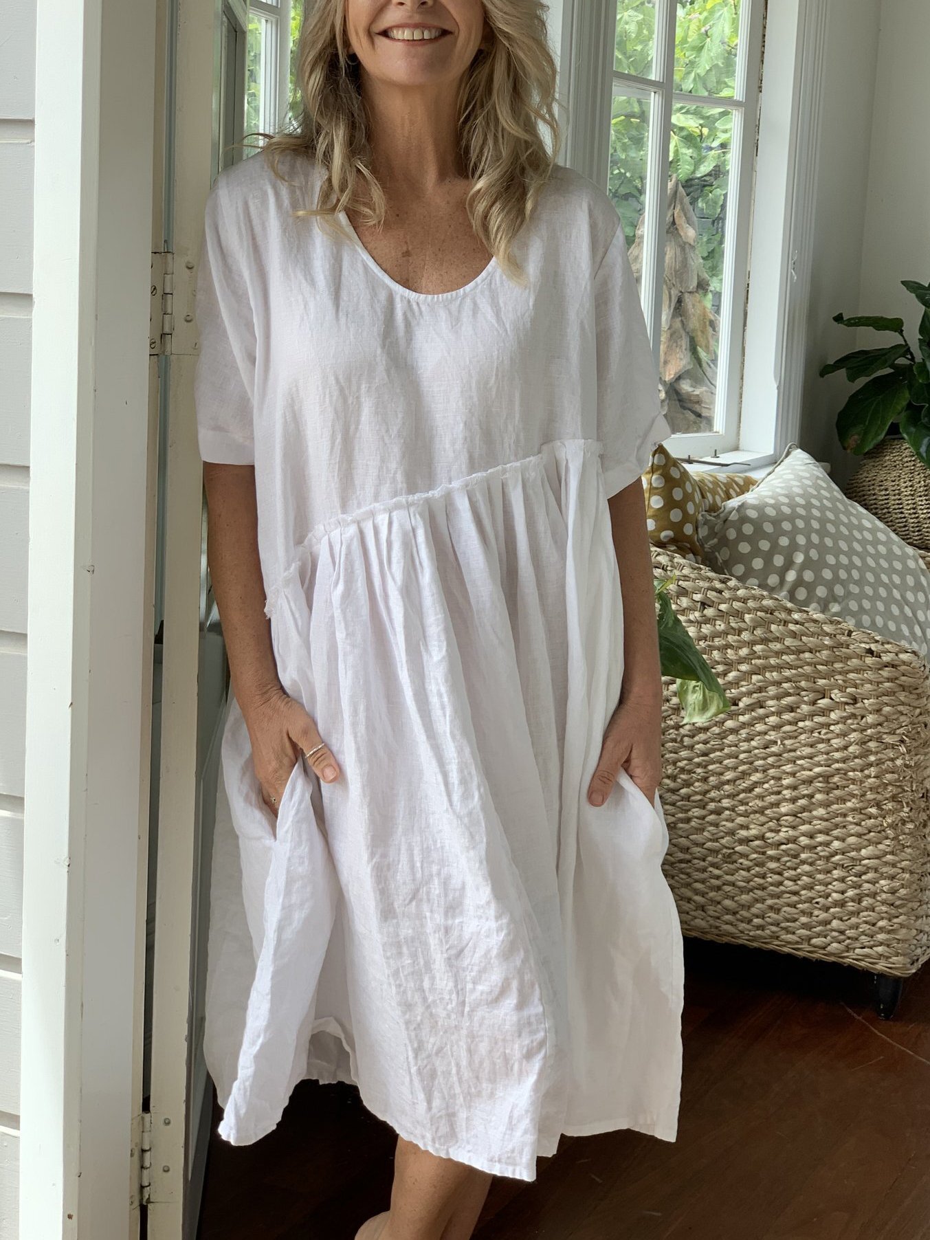 Women's Cotton And Linen Loose And Large Dress