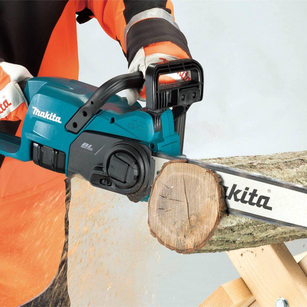 Makita LXT 14 in. 18V Lithium-Ion Brushless Electric Battery Chainsaw Kit (4.0 Ah) XCU11SM1