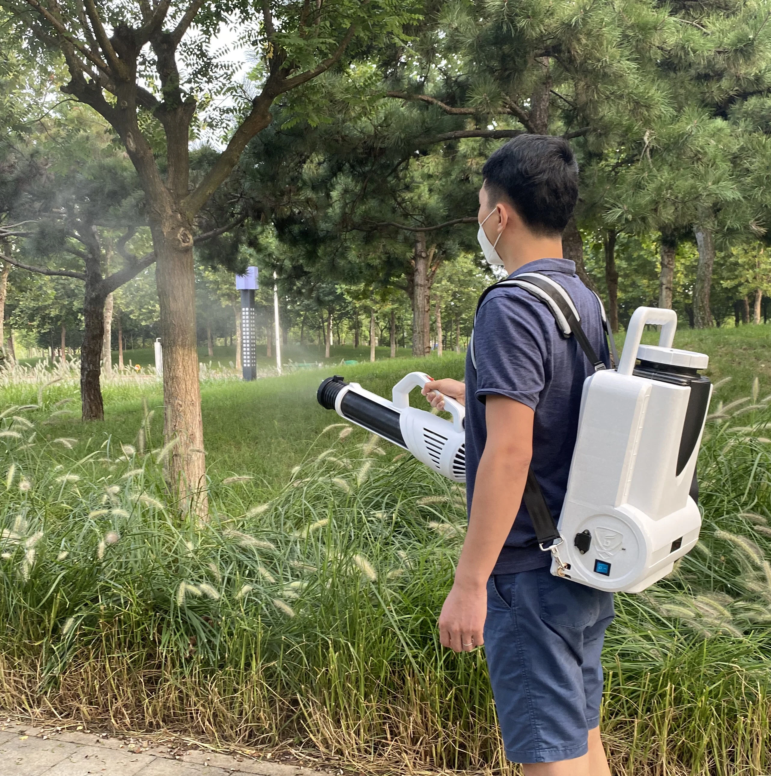 upgraded sanitizing agriculture cordless gun battery backpack disinfection electrostatic fogging machine knapsack sprayer