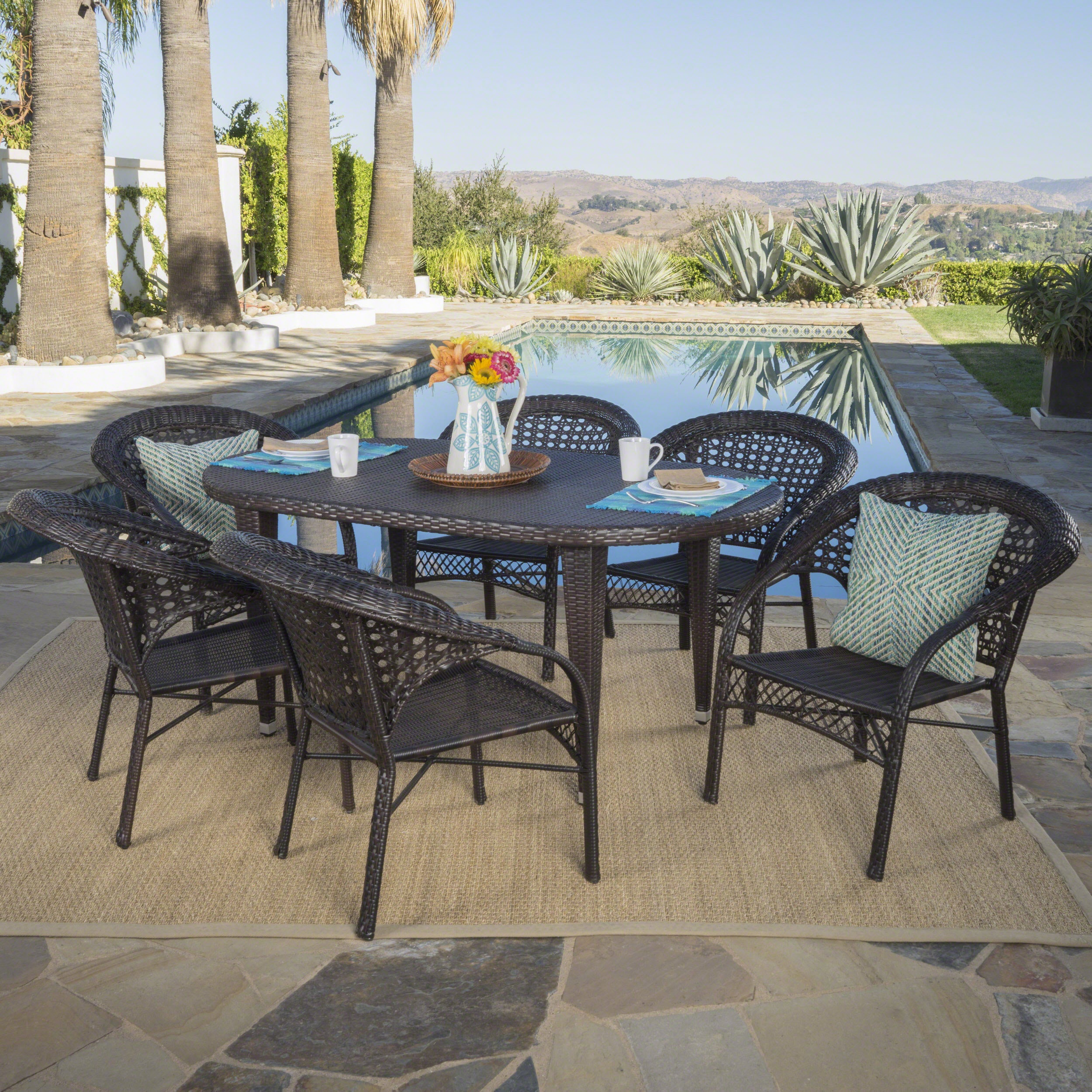 Matador Outdoor 7 Piece Multi-brown Wicker Oval Dining Set with Stacking Chairs