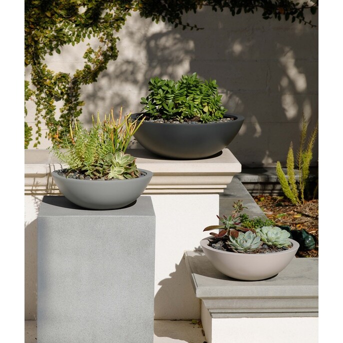 Indoor/Outdoor Large Nordic Minimalist Fiberstone Lightweight Round Planter