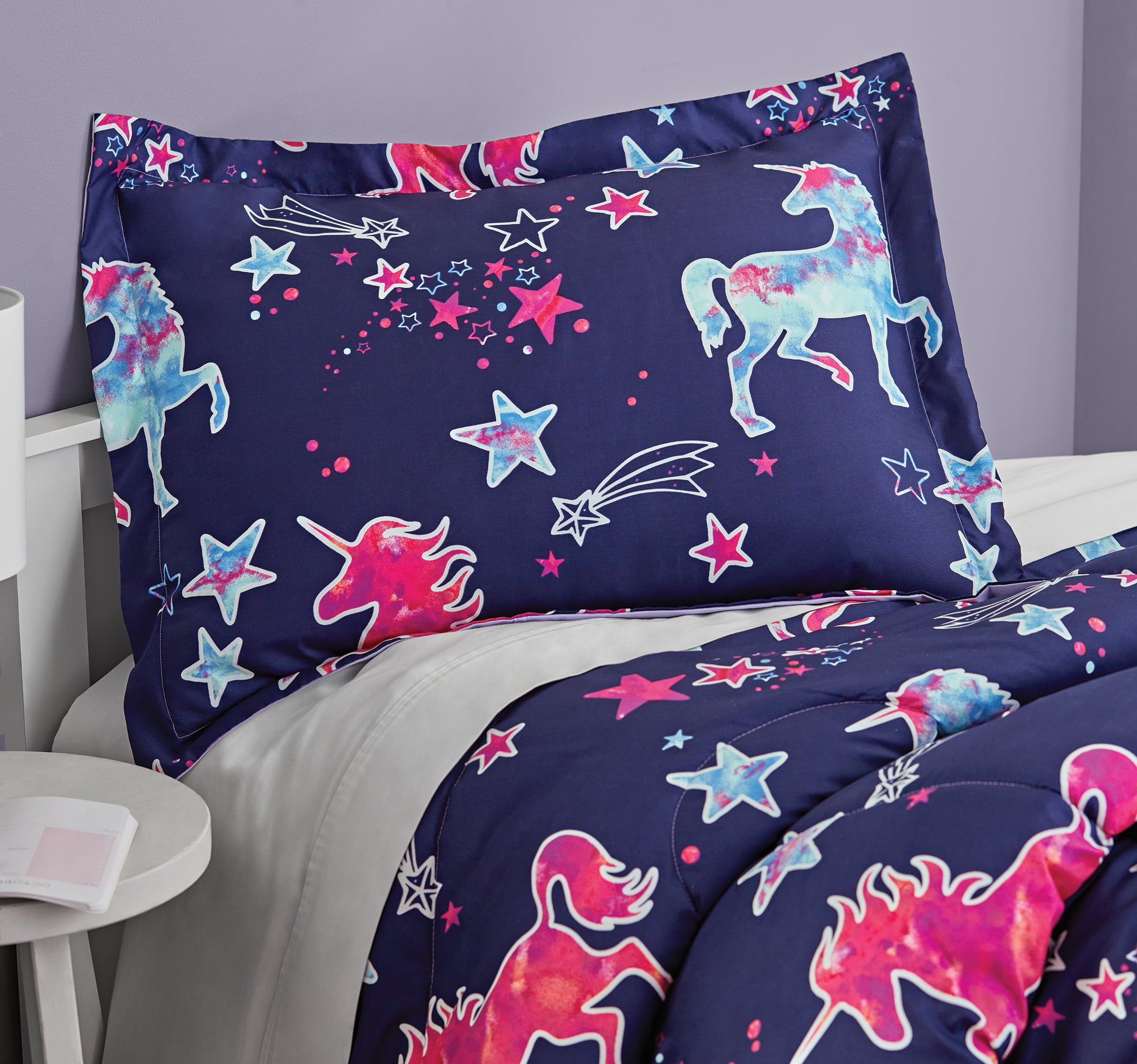 Your Zone Unicorn 5 Piece Glow In the Dark Comforter Set with Bonus String Light， Twin/Twin XL